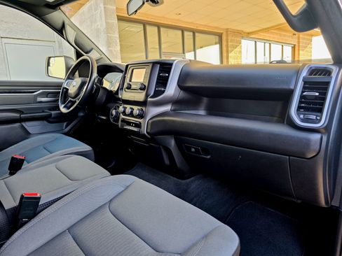 Used 2022 RAM 1500 Big Horn image 12