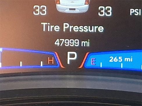 Used 2023 Chrysler 300 Touring L w/ Popular Equipment Group image 21