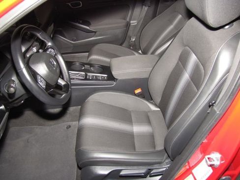 Certified 2023 Honda Civic Sport image 9