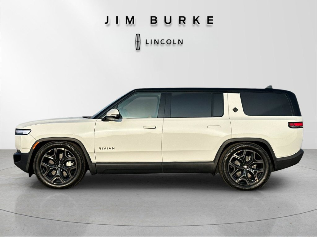 Used 2025 Rivian R1S Adventure Dual AWD/4WD image 2