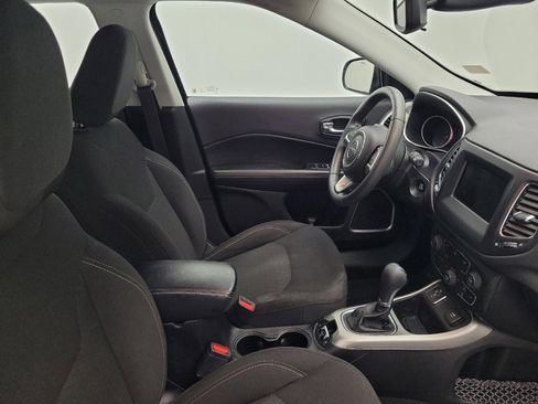 Used 2020 Jeep Compass Sport image 21