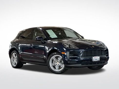 Used 2020 Porsche Macan S image 2