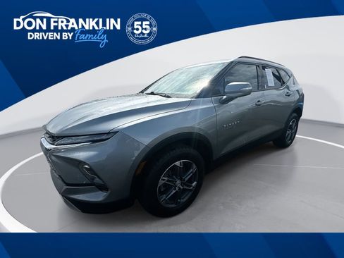 Used 2024 Chevrolet Blazer LT FWD image 1