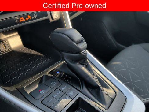 Certified 2025 Toyota RAV4 XLE AWD/4WD image 21