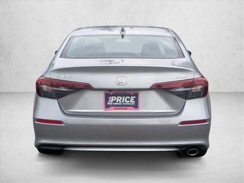 Used 2025 Honda Civic Sport image 7