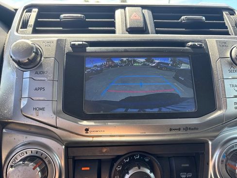 Used 2016 Toyota 4Runner SR5 AWD/4WD image 23