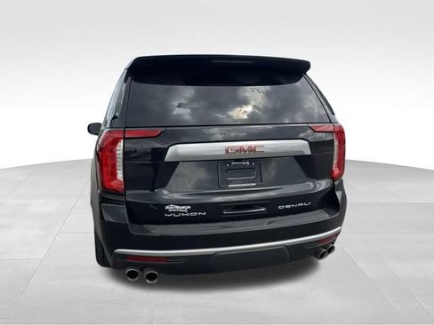 Used 2024 GMC Yukon Denali AWD/4WD image 7