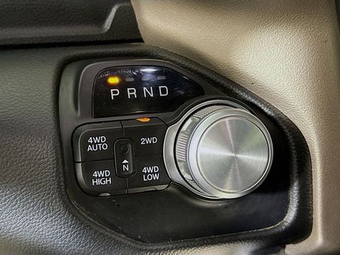 Used 2019 RAM 1500 Laramie image 18