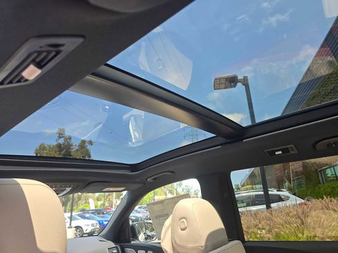 New 2025 Mercedes-Benz GLS 580 4MATIC image 23