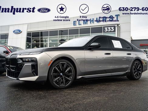 Used 2023 BMW i7 xDrive60 AWD/4WD image 1