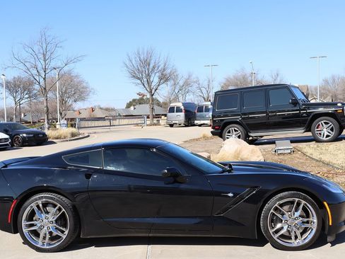 Used 2014 Chevrolet Corvette Z51 3LT w/ 3LT Preferred Equipment Group image 6