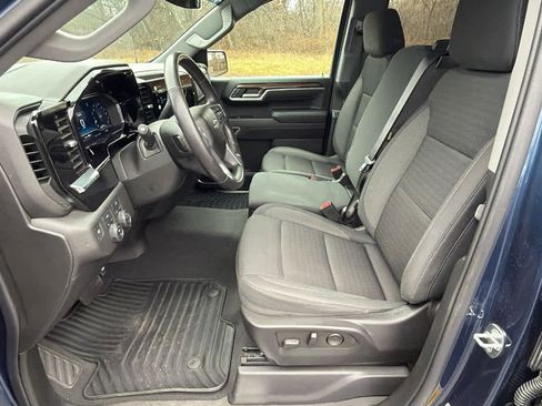 Certified 2022 Chevrolet Silverado 1500 RST image 18