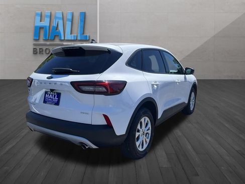 Used 2025 Ford Escape Active AWD/4WD image 5