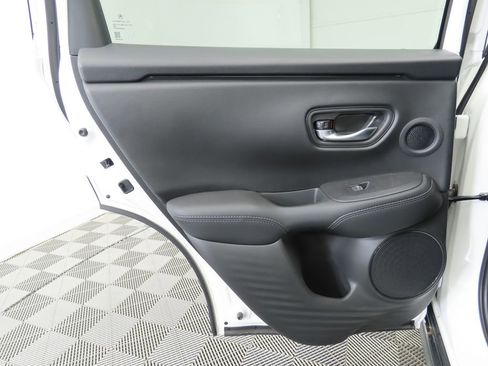 Certified 2025 Acura ADX FWD image 27