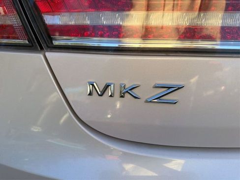 Used 2019 Lincoln MKZ Reserve image 25