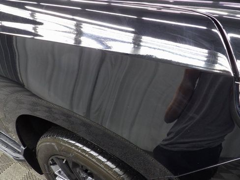 Used 2023 Chevrolet Tahoe LS image 25