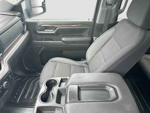 Used 2024 Chevrolet Silverado 3500 LT w/ Convenience Package AWD/4WD image 23