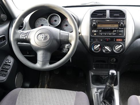 Used 2005 Toyota RAV4 4WD image 56