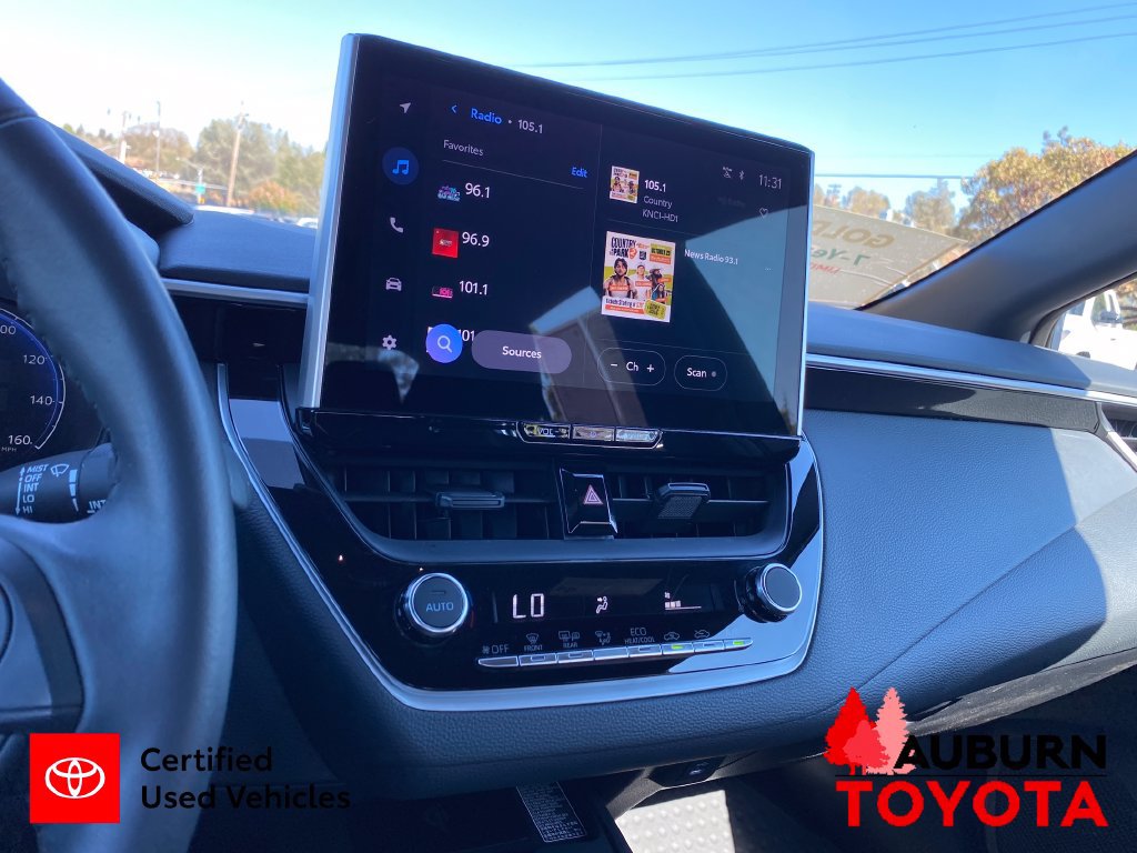 Certified 2026 Toyota Corolla SE w/ SE Package FWD image 18
