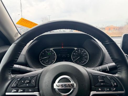 Used 2021 Nissan Sentra SV w/ Electronics Package image 7