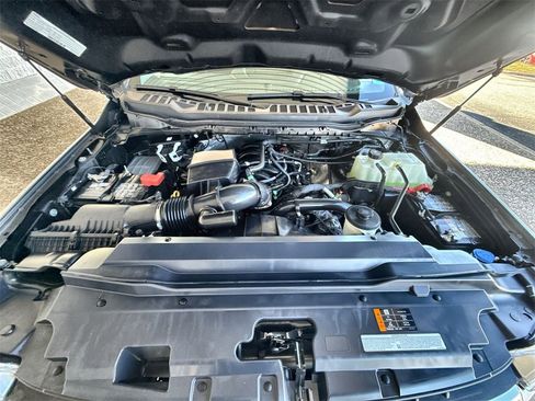 Used 2025 Ford F250 Lariat image 28