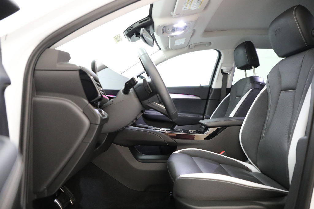 Certified 2024 Buick Envision Sport Touring AWD/4WD image 16