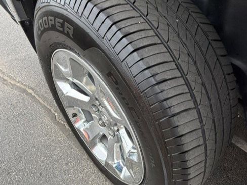 Used 2022 RAM 1500 Big Horn AWD/4WD image 7