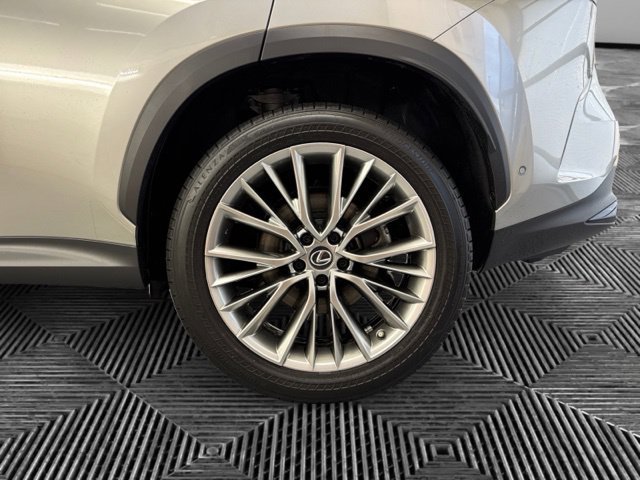 Used 2022 Lexus NX 350h AWD w/ Vision Package image 32