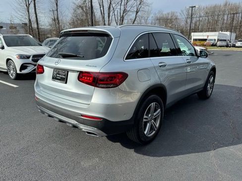 Certified 2022 Mercedes-Benz GLC 300 image 3