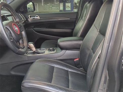 Used 2016 Jeep Grand Cherokee Limited image 15