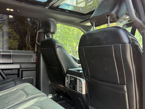 Used 2018 Ford F250 Platinum w/ Platinum Ultimate Package AWD/4WD image 20