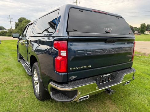 Certified 2021 Chevrolet Silverado 1500 LTZ AWD/4WD image 5