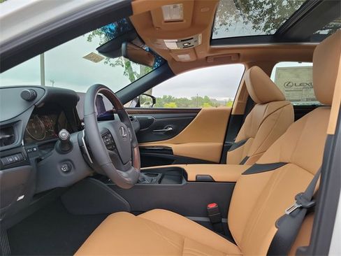 New 2025 Lexus ES 350 Ultra Luxury image 15