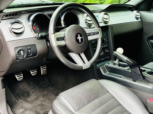 Used 2007 Ford Mustang GT RWD image 28