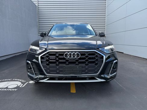 Used 2023 Audi Q5 2.0T Premium Plus w/ Premium Plus Package AWD/4WD image 6
