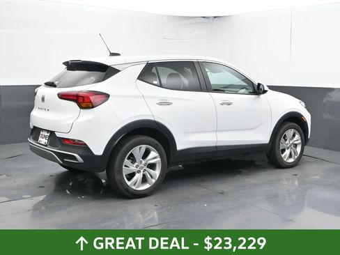 Used 2025 Buick Encore GX Preferred AWD/4WD image 4