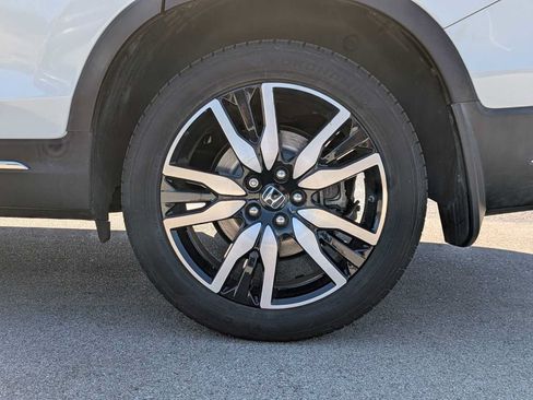 Used 2020 Honda Pilot Elite image 14
