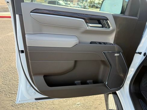 New 2026 GMC Sierra 1500 SLT w/ SLT Premium Plus Package image 21