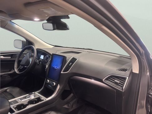 Certified 2024 Ford Edge SEL image 15