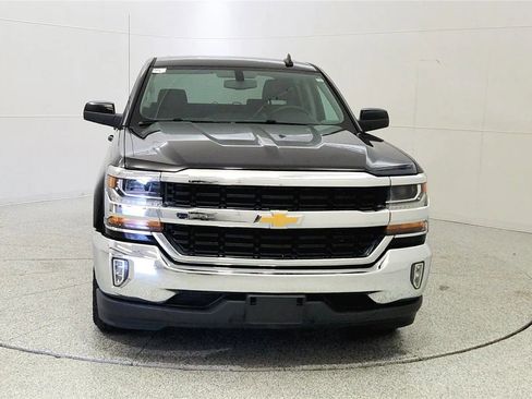 Used 2017 Chevrolet Silverado 1500 LT w/ All Star Edition RWD image 2