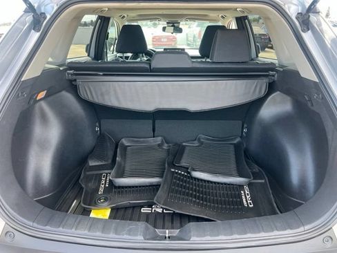 Used 2022 Toyota Corolla Cross LE w/ Moonroof Package FWD image 38