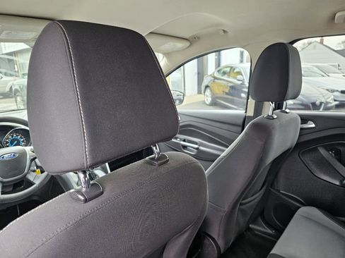Used 2015 Ford Escape SE image 33