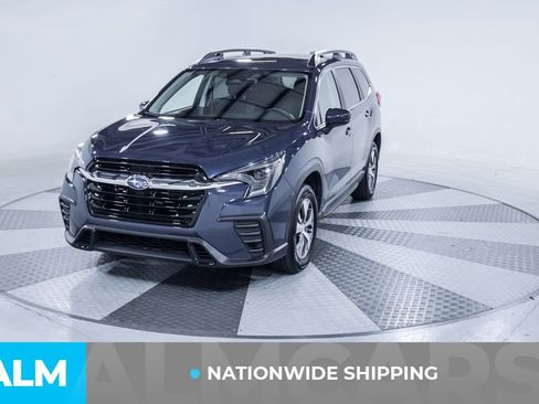 Used 2025 Subaru Ascent Premium AWD/4WD image 2