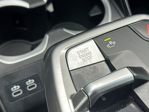 Used 2025 BMW X1 xDrive28i image 25