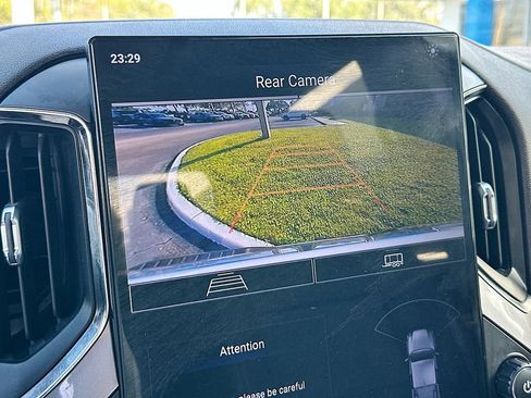 Used 2024 GMC Sierra 3500 Pro w/ Convenience Package image 14