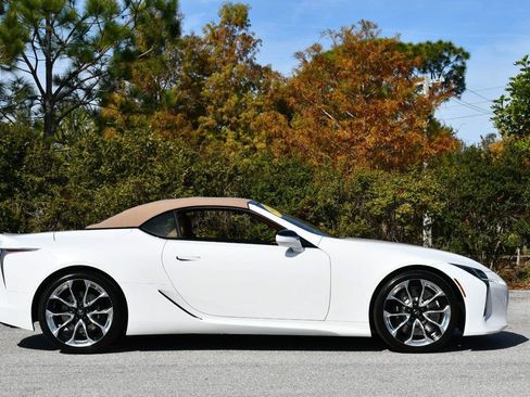Used 2022 Lexus LC 500 Convertible image 46