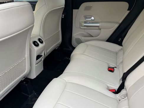 New 2026 Mercedes-Benz GLA 250 GLA 250 image 11