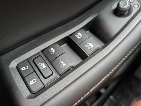 New 2026 Jeep Grand Cherokee L Limited AWD/4WD image 45