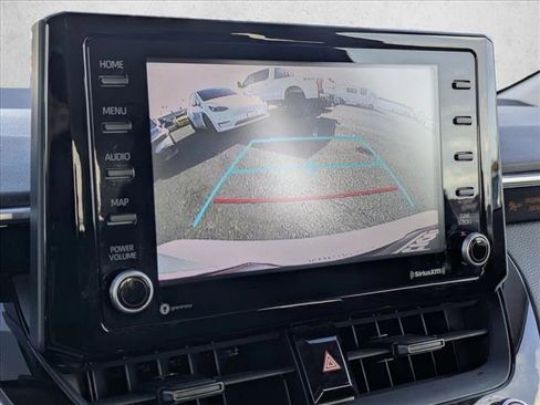 Used 2022 Toyota Corolla LE image 14