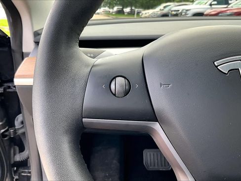 Used 2023 Tesla Model 3 Standard Range RWD image 20